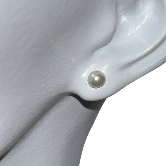 Elegant White Faux Pearl Post Earrings - Classic & Timeless Design - Picture 2 of 6